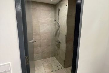 Henna Residence @ The Quartz