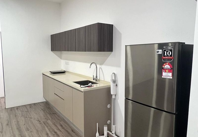 Henna Residence @ The Quartz