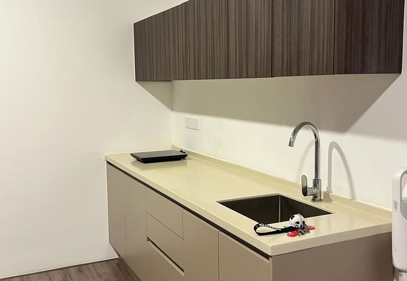 Henna Residence @ The Quartz