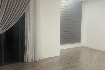 Henna Residence @ The Quartz