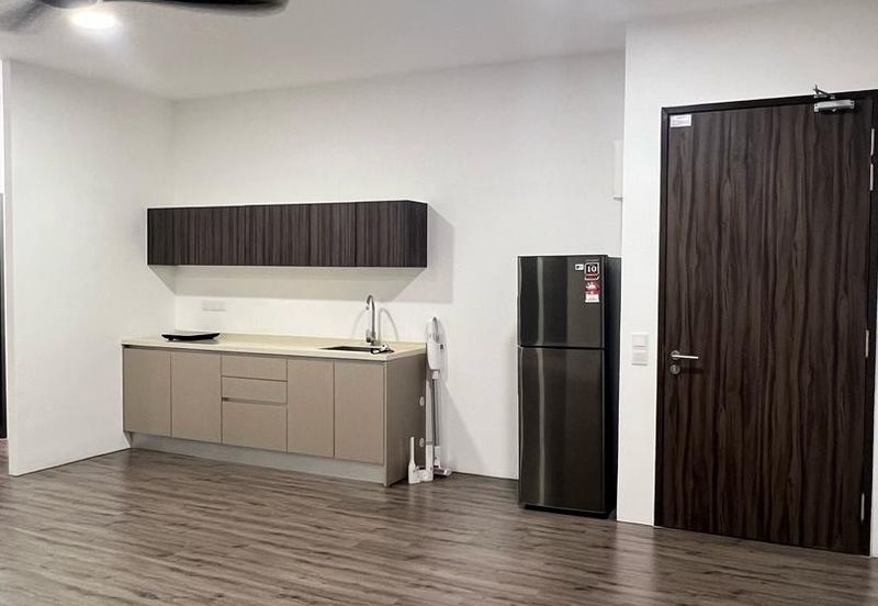 Henna Residence @ The Quartz