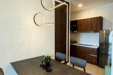 Kenwingston Platz Residence