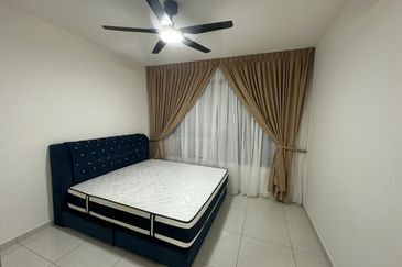 Kenwingston Platz Residence