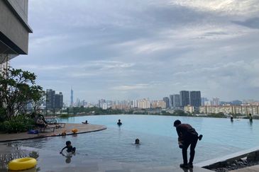 Kenwingston Platz Residence