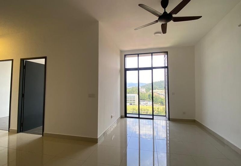 Henna Residence @ The Quartz