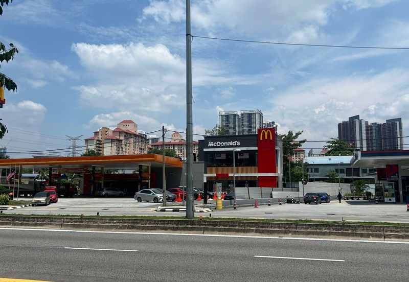 126 Metro Genting Klang