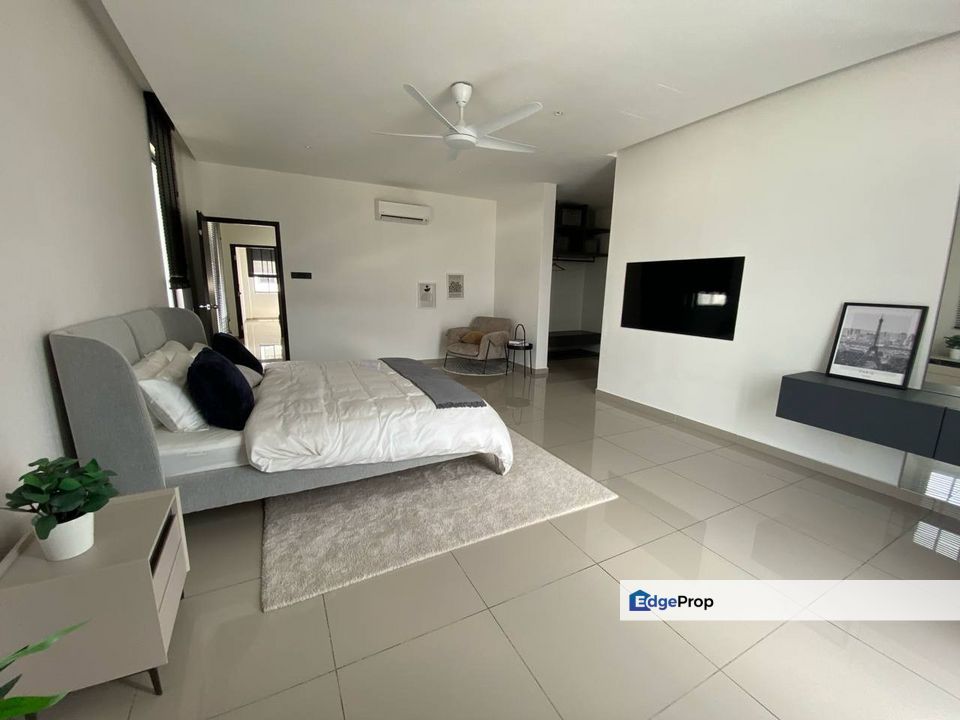 2 STOREY TERRACE HOUSE NEAR SM SAINS BATU PAHAT, Johor, Batu Pahat