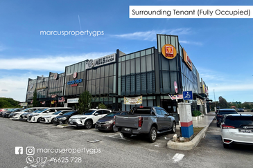 Bukit Raja Corner Shop, 1.5 Storey Shop 25 x 70 For Sale, at Hot Vibrant Area! Facing Main Road (Sell with Tenancy!)