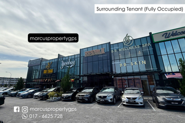 Bukit Raja Storey Shop 22 x 70 For Sale, at Hot Vibrant Area! Facing Main Road (Sell with Tenancy!)