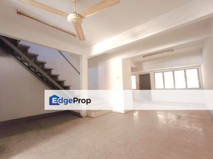 Cheap & Nice 3 Storey Terrace @ Taman Bukit Teratai, Ampang, Selangor, Ampang