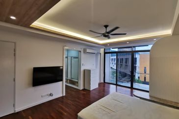 Lake Fields - Meadows and Glades