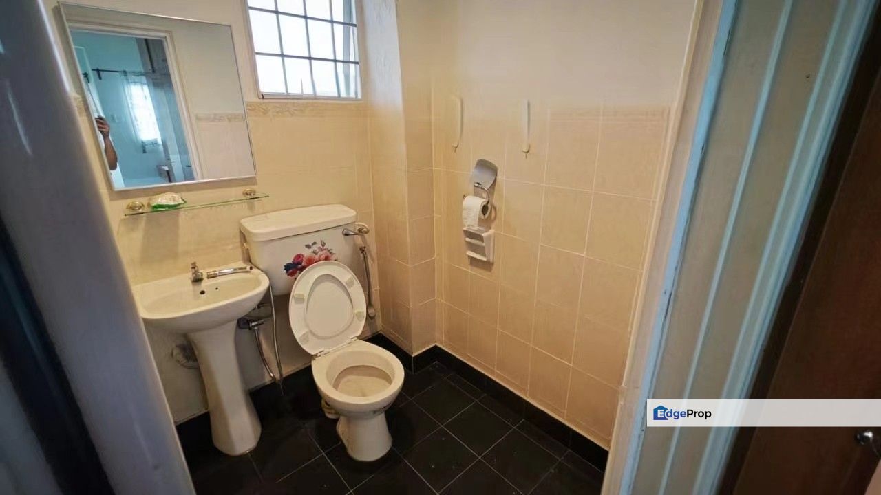 Cheap & Nice 3 Storey Townhouse @ Bandar Damai Perdana, Cheras, Kuala Lumpur, Cheras