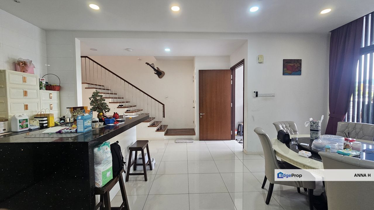 Cheap & Nice 3 Stry Superlink House @ Reed, Lakefields Sg Besi KL, Kuala Lumpur, Sungai Besi