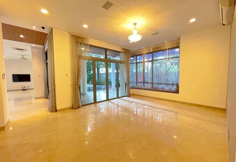 The Residence, Mont Kiara