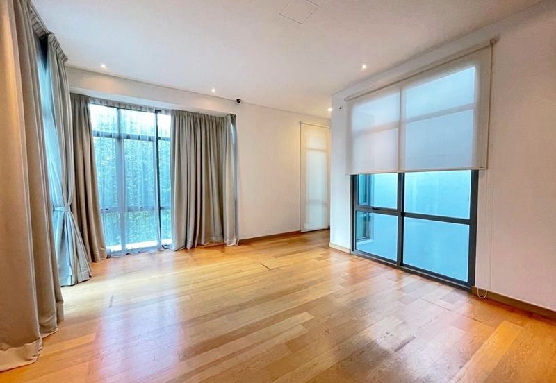 The Residence, Mont Kiara