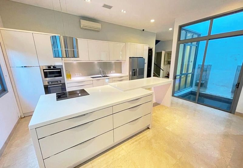 The Residence, Mont Kiara