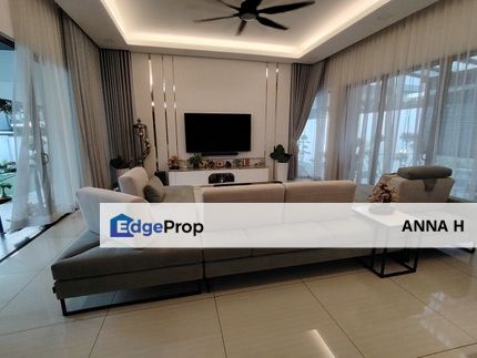 GOOD Condition - Westiara 3 Storey Bungalow @ Twin Palms Sg long, Selangor, Kajang