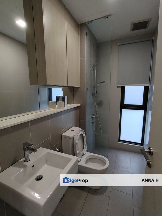 GOOD Condition - Westiara 3 Storey Bungalow @ Twin Palms Sg long, Selangor, Kajang