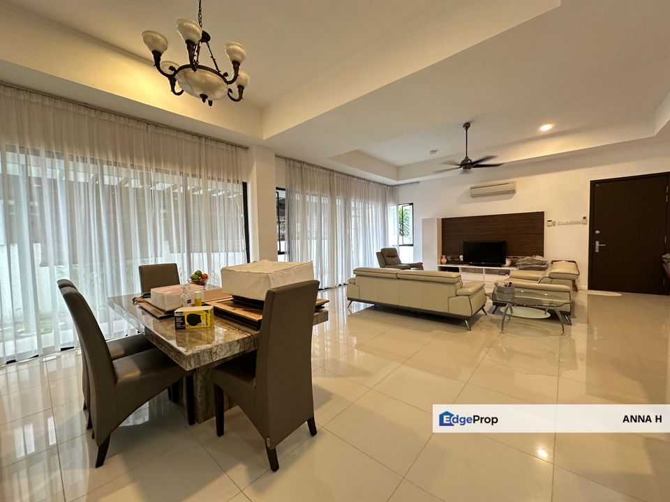 Cheap & Nice 2-Storey Semi-D @ Twin Palms Sungai Long, Selangor, Kajang