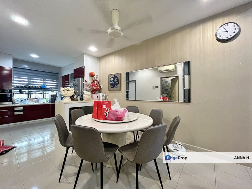 Cheap & Nice 2.5 Storey Terrace - Venture Heights, Balakong, Selangor, Cheras South