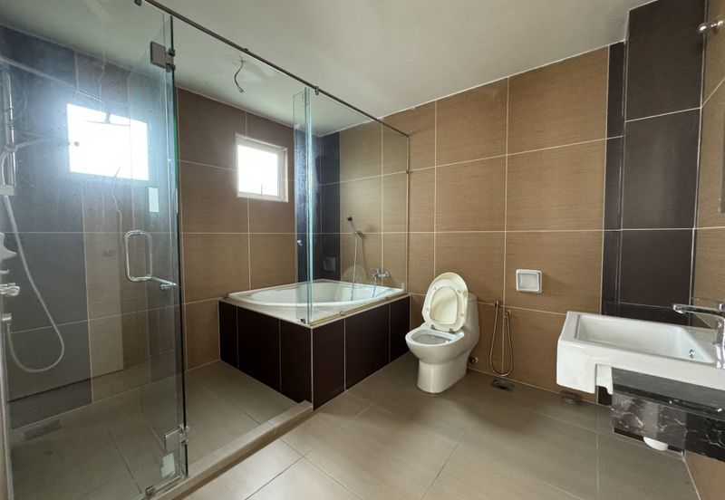 Bandar Tun Hussein Onn