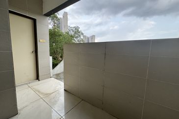 Bandar Tun Hussein Onn