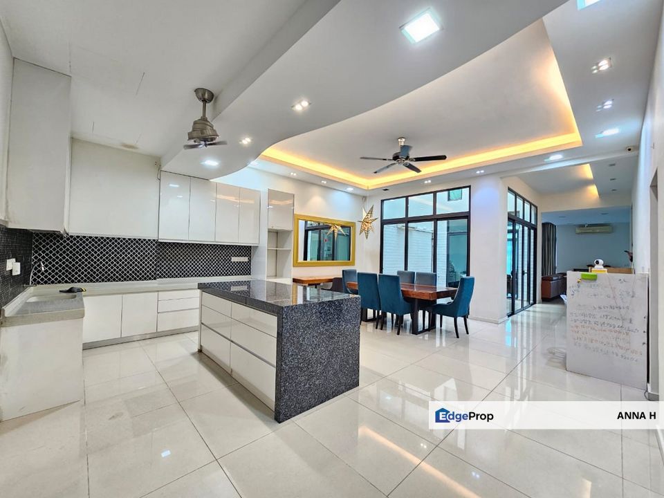 Fully furnished 3 sty superlink @ Casaman , Desa Park City, KL, Kuala Lumpur, Desa Parkcity