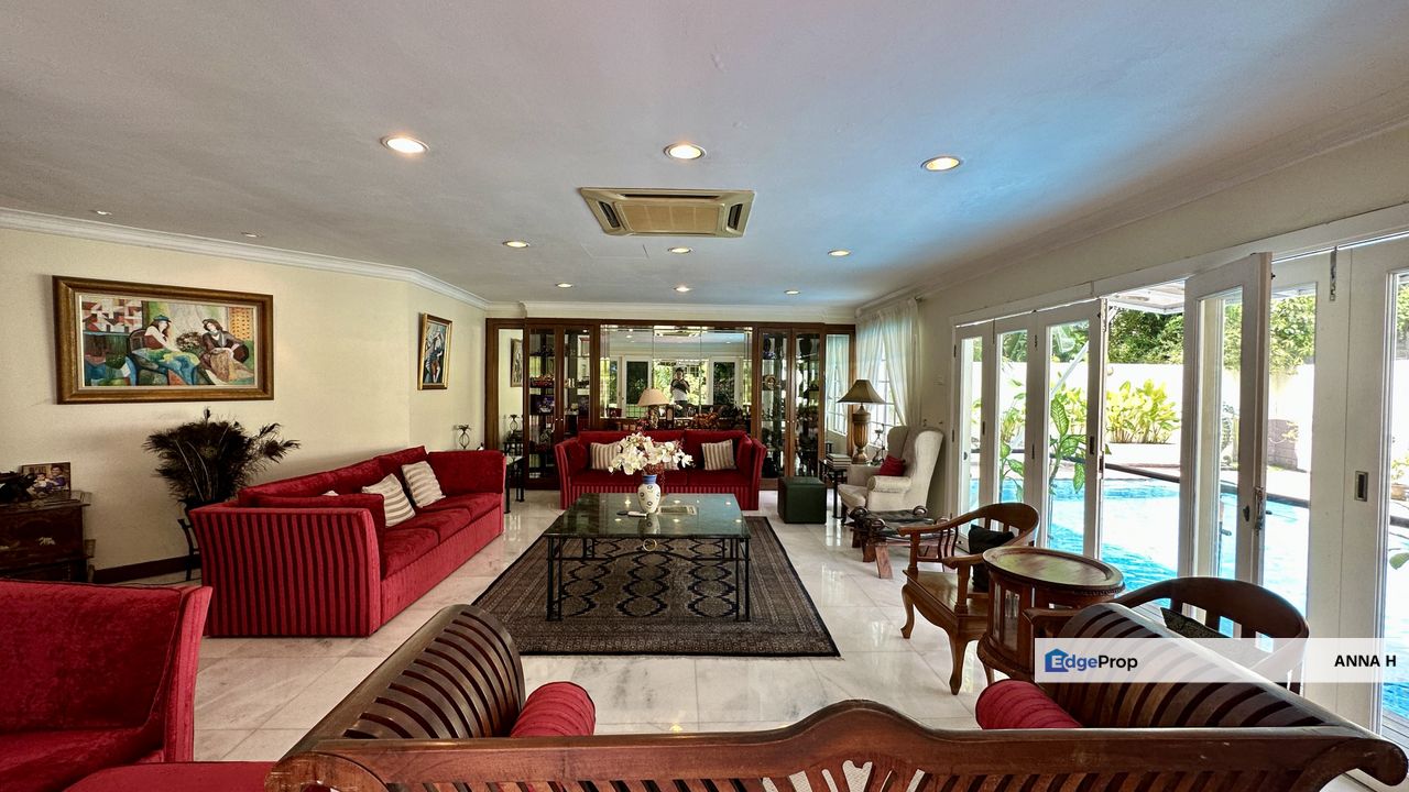 Cheap & Nice 2 Sty Bungalow @ Bangsar KL for Sale, Kuala Lumpur, Bangsar