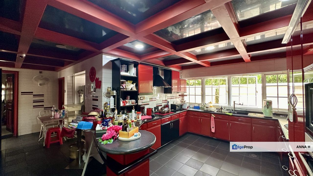 Cheap & Nice 2 Storey Bungalow @ Bangsar KL For Sale, Kuala Lumpur, Bangsar