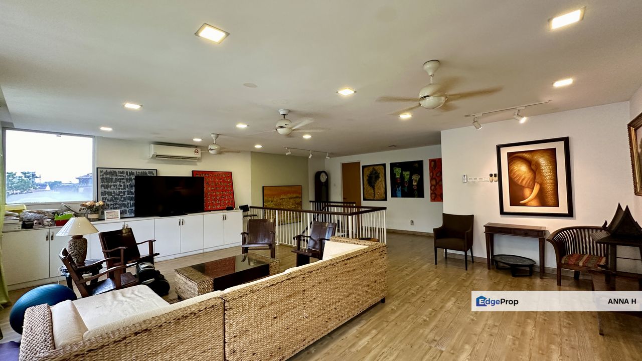 Cheap & Nice 2 Sty Bungalow @ Bangsar KL for Sale, Kuala Lumpur, Bangsar