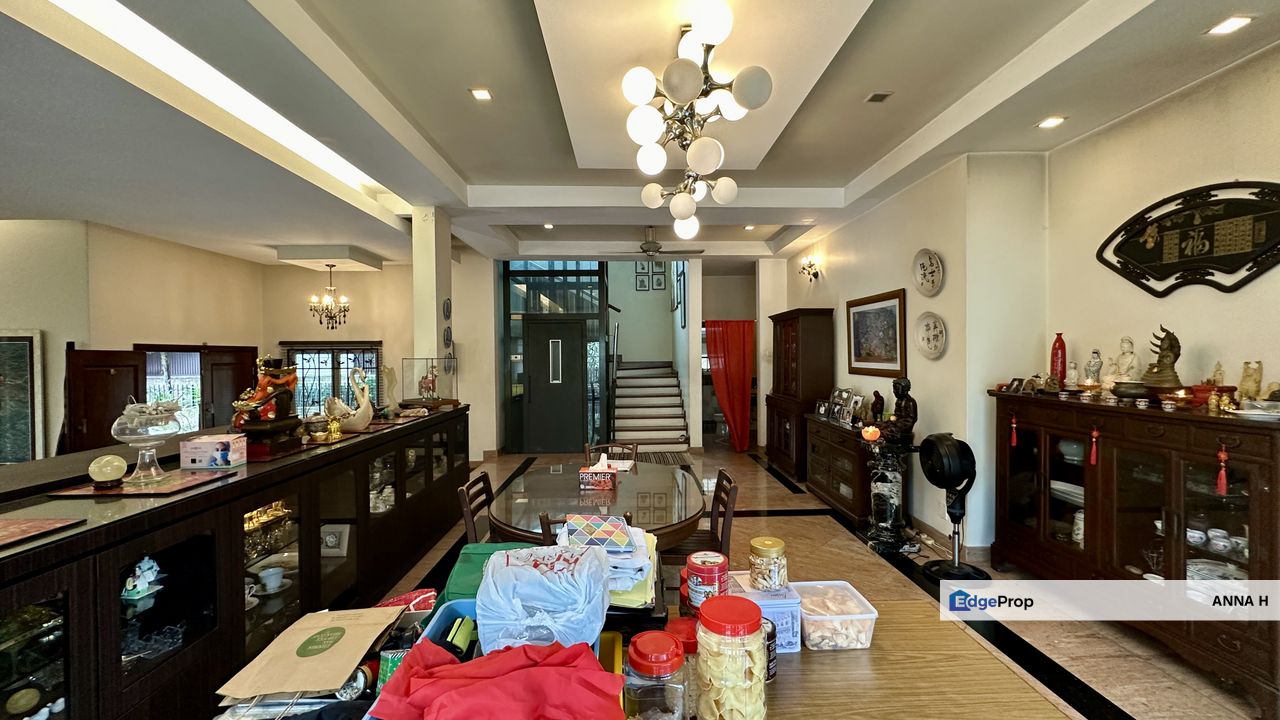 Cheap & Nice 2.5 Sty Bungalow @ Bangsar KL, Kuala Lumpur, Bangsar