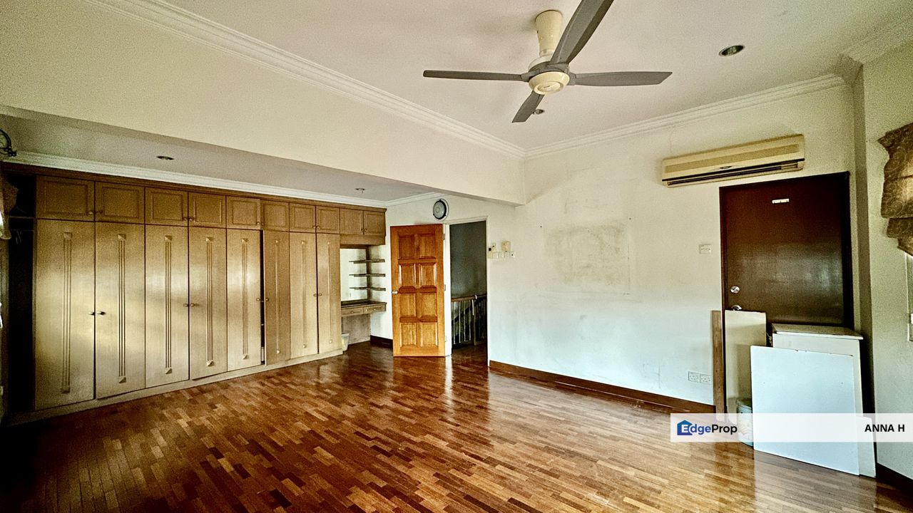 Cheap & Nice 2 Sty Bungalow @ Bangsar for Sale, Kuala Lumpur, Bangsar