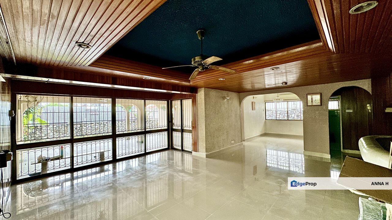 Cheap & Nice 2 Sty Bungalow @ Bangsar for Sale, Kuala Lumpur, Bangsar