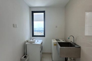 Imperia @ Puteri Harbour