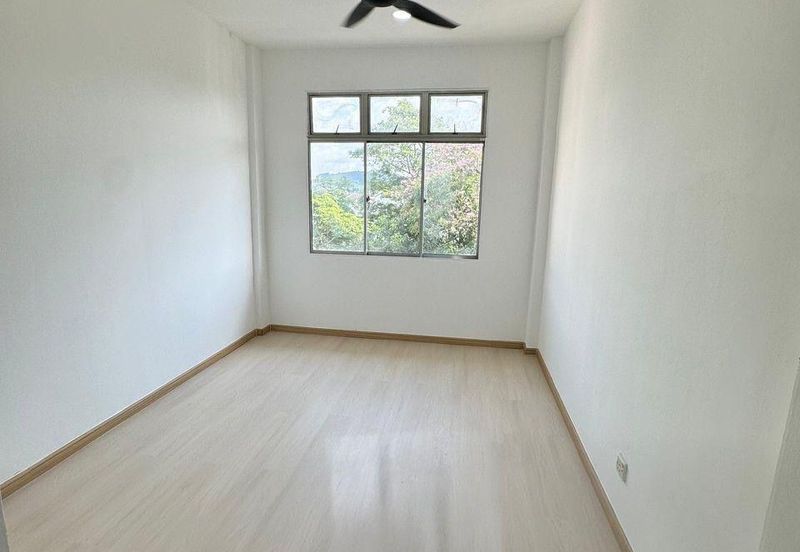 Ria 2 Apartment, Taman Megah Ria