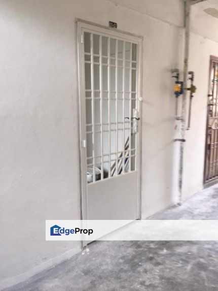 Flat Jalan Daisi Plentong Utama Level 2 Full Loan, Johor, Pasir Gudang