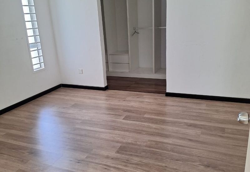 Bandar Tasik Senangin