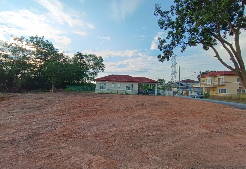 Bandar Tasik Senangin