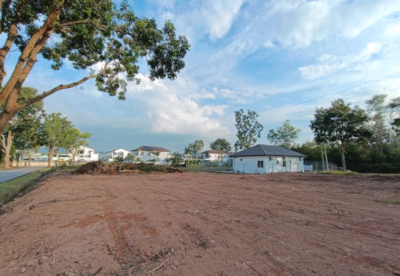 Bandar Tasik Senangin