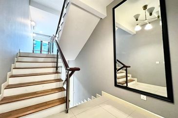 Mozart, Symphony Hills