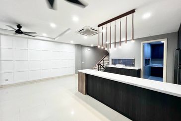 Mozart, Symphony Hills