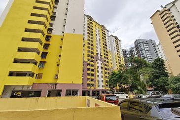 Pangsapuri Lagoon Perdana