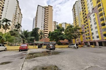 Pangsapuri Lagoon Perdana
