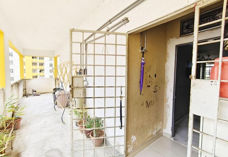 Pangsapuri Lagoon Perdana