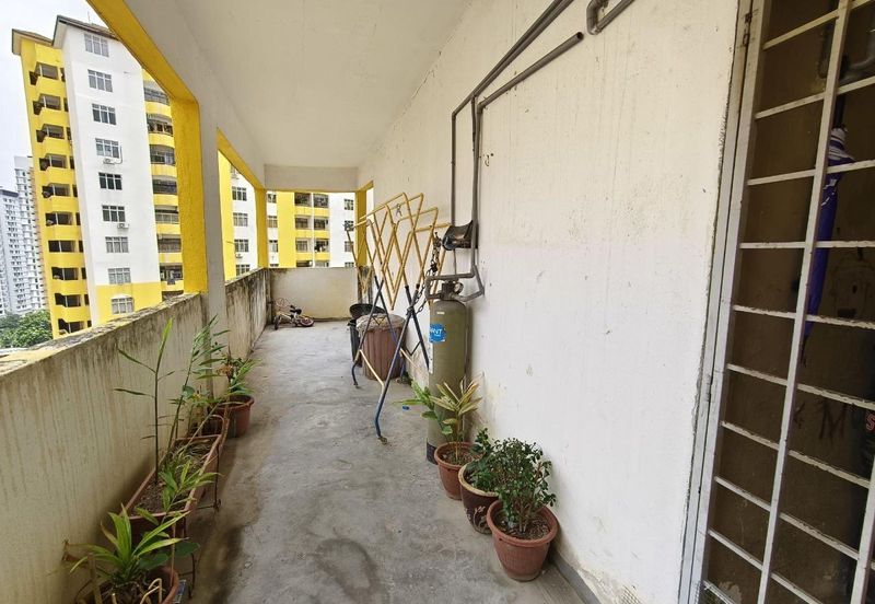 Pangsapuri Lagoon Perdana