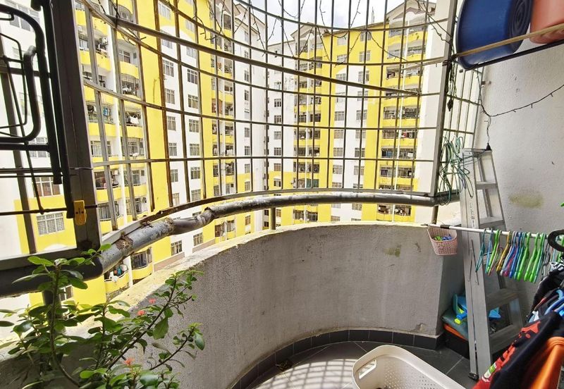 Pangsapuri Lagoon Perdana