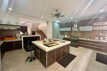 Bandar Bukit Mahkota