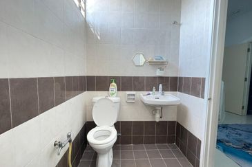 Taman Pelangi Semenyih 2