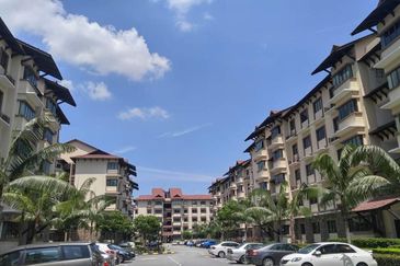 Desa Idaman Residences