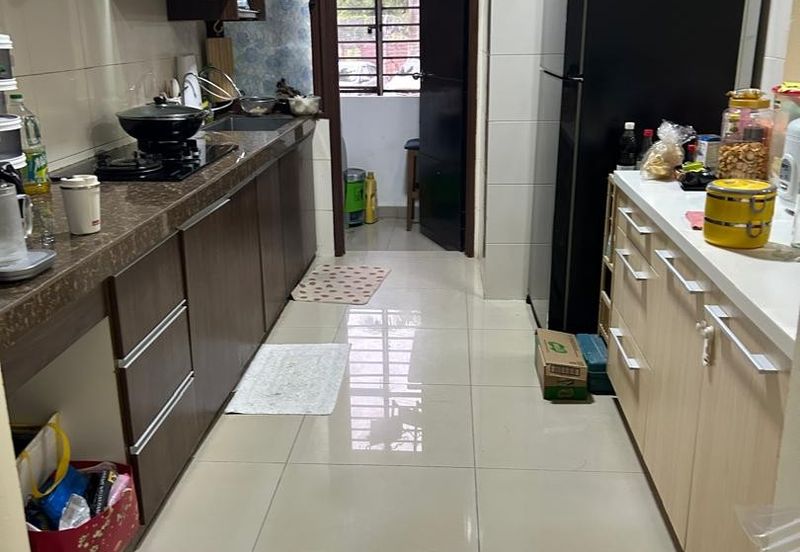 Desa Idaman Residences